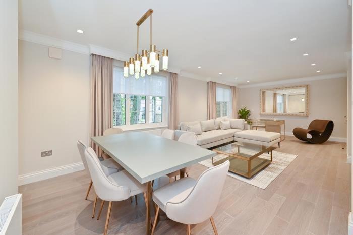 Ultra Luxury 3 Bed Mayfair Apartment ลอนดอน ภายนอก รูปภาพ
